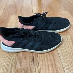 Adidas Cloudfoam QT Flex W sneakers in Core Black and Trace Pink